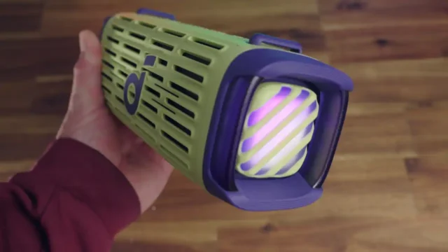 soundcore boom 3i close-up showing led lights