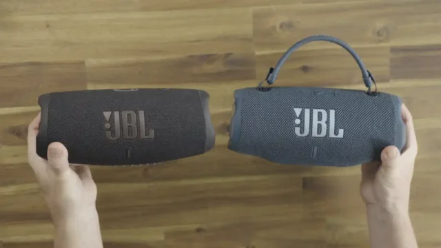 JBL Charge 6 and Charge 5 side-by-side